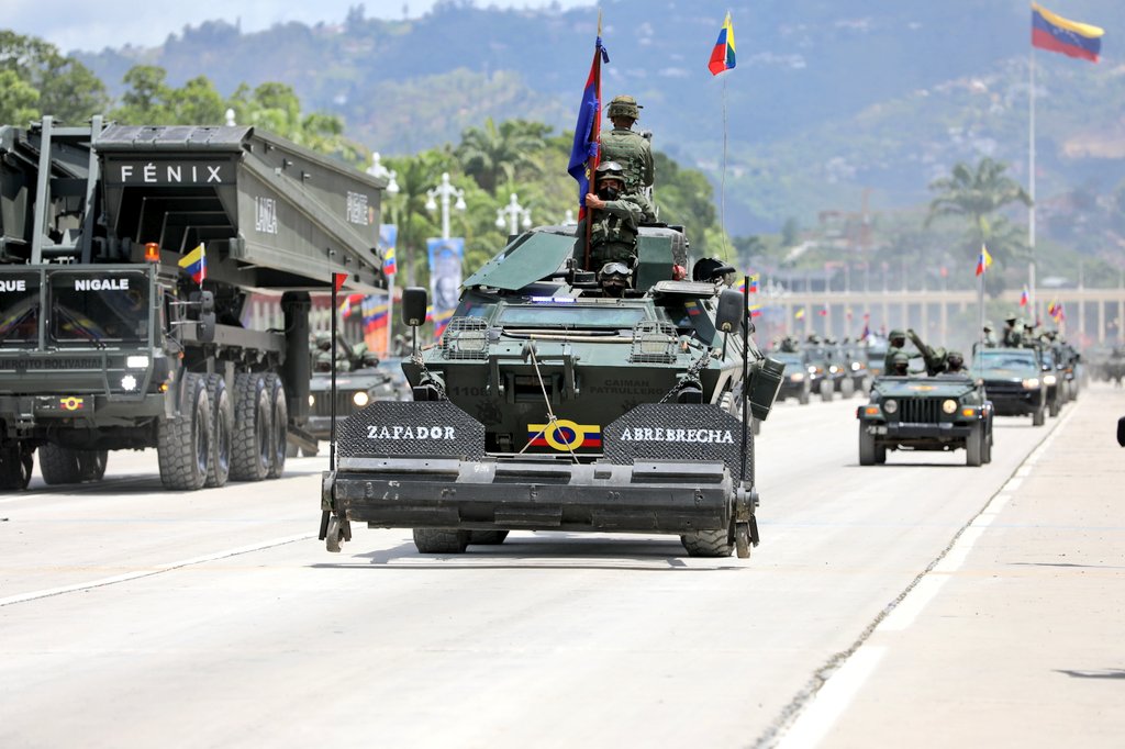 fuerza - Noticias en general de la FANB - Página 12 E5gSIXwWYAAbBpe