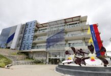 Maduro celebró primer Aniversario de la Universidad Nacional de las Ciencias “Dr. Humberto Fernández-Morán”