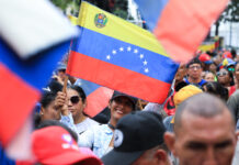 VIDEO | Presidente Maduro juramentó miles de comandos bolivarianos para profundizar Revolución a todos los niveles