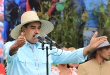 “En el mundo se ha levantado un poderoso movimiento de opinión pública a favor de Venezuela”: Maduro